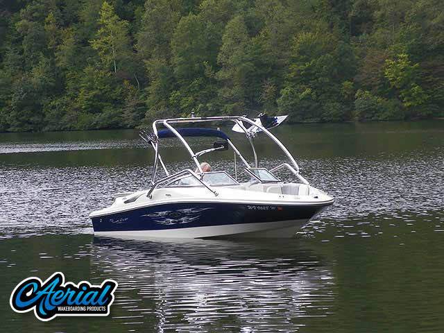 2008 Sea Ray 195 Sport with an Airborne 2.0 Wakeboard Tower, photo 3 of 6