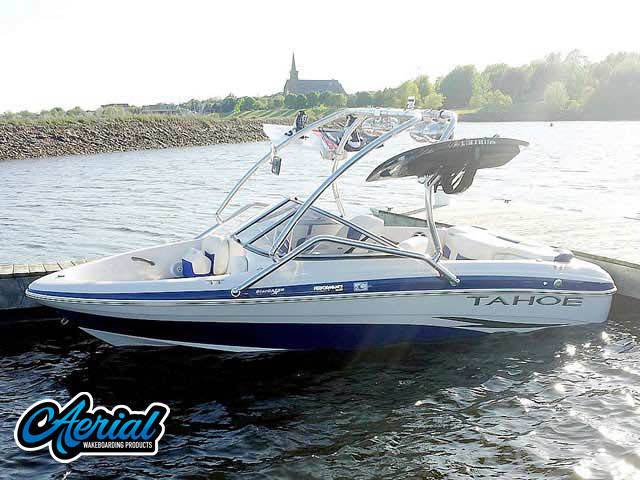 2008 Tahoe Q4 with an Airborne 2.0 Wakeboard Tower, photo 1 of 5