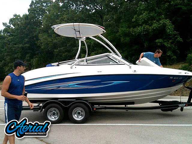 2008 Yamaha SX210 with an Airborne 2.0 Wakeboard Tower, photo 1 of 3
