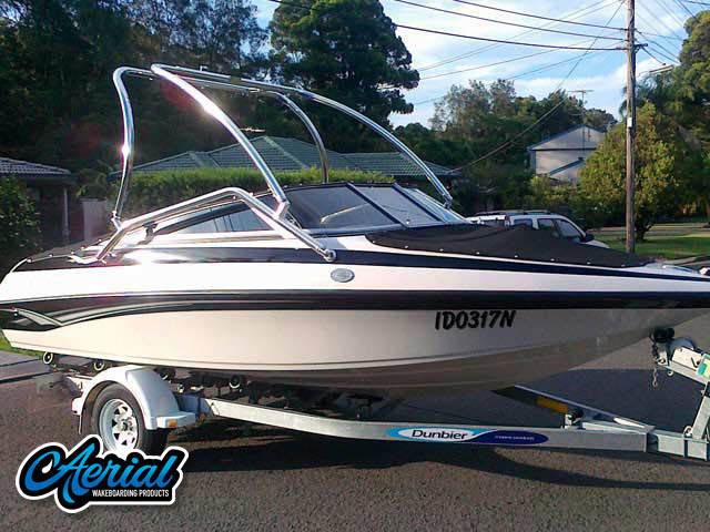 2009 Crownline with an Airborne 2.0 Wakeboard Tower, photo 2 of 4