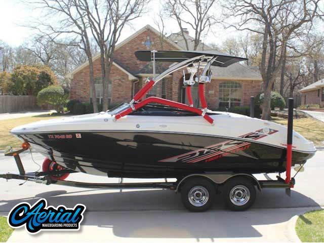 2009 Yamaha 212SS with an Airborne 2.0 Wakeboard Tower, photo 2 of 3