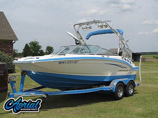 2010 Chaparral 196SSi with a FreeRide Wakeboard Tower, photo 1 of 7