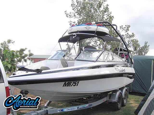 2010 Crownline 180BR with a FreeRide Wakeboard Tower, photo 3 of 6