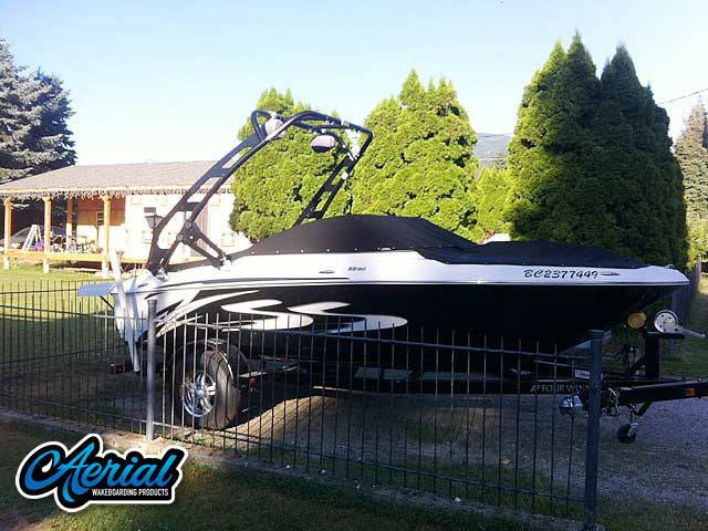 2010 Four Winns H180ss with a FreeRide Wakeboard Tower, photo 1 of 4