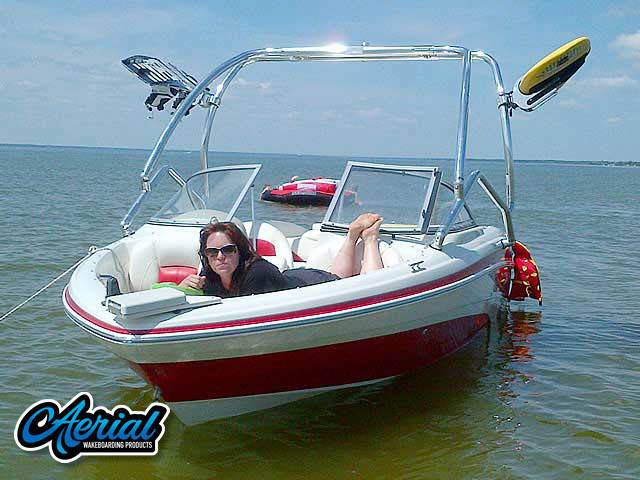 2010 Tahoe Q5i with an Airborne 2.0 Wakeboard Tower, photo 3 of 3