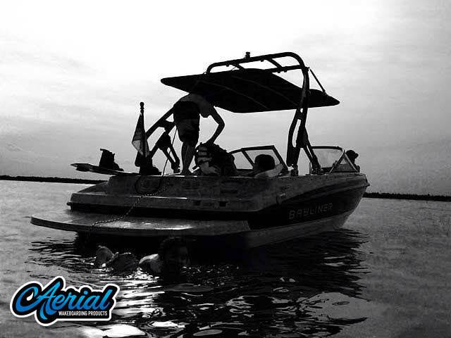 2011 Bayliner 195 with a FreeRide Wakeboard Tower, photo 3 of 4