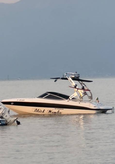 Stingray 225 LR 2012 with a FreeRide Wakeboard Tower, photo 3 of 5