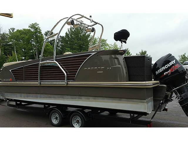 2014 Larson Escape with a F250 Pontoon Tower wakeboard tower, photo 3 of 5