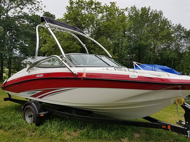 2015 Yamaha sx190 with an Airborne 2.0 Wakeboard Tower, photo 1 of 3