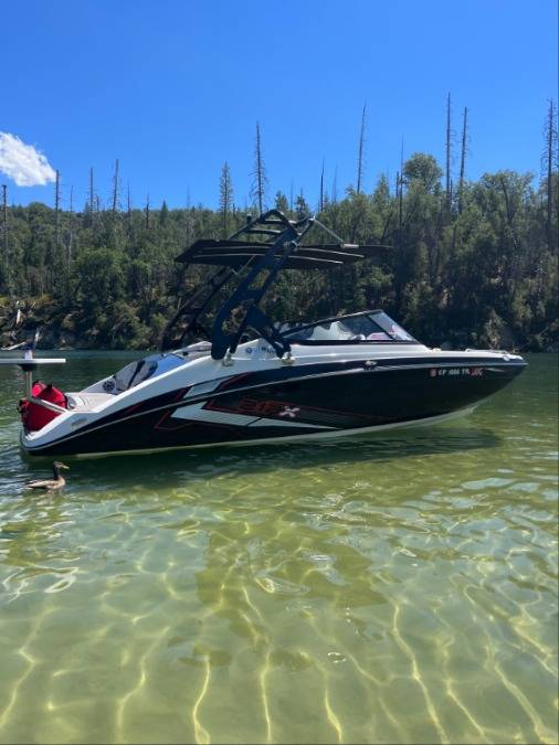 2018 Yamaha 212x with a FreeRide Wakeboard Tower, photo 2 of 5