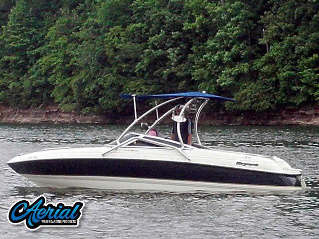 Bryant 212 Limited with an Airborne 2.0 Wakeboard Tower