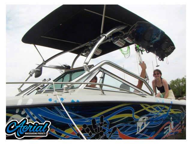 Celebrity 190 Bowrider with an Airborne 2.0 Wakeboard Tower, photo 2 of 4
