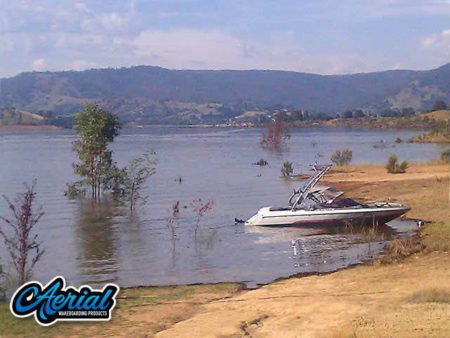 Gilflite Esprite with a FreeRide Wakeboard Tower, photo 2 of 3