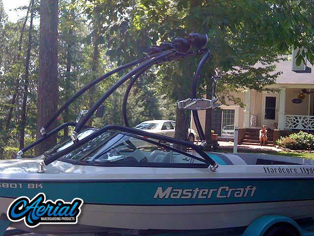 MasterCraft with an Airborne 2.0 Wakeboard Tower, photo 1 of 2