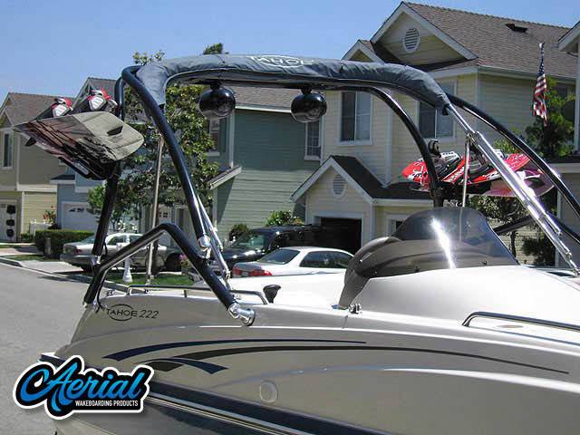 Tahoe 222 with an Airborne 2.0 Wakeboard Tower, photo 2 of 4
