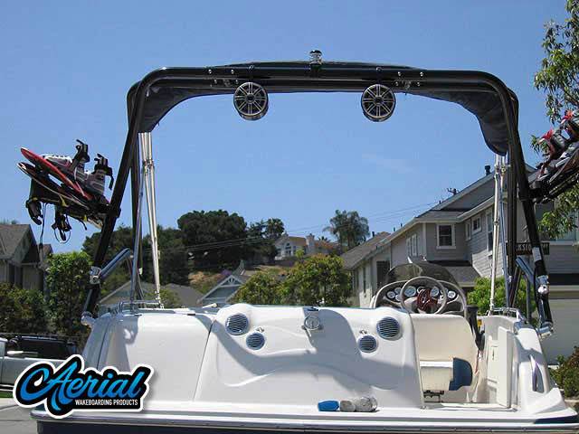 Tahoe 222 with an Airborne 2.0 Wakeboard Tower, photo 3 of 4