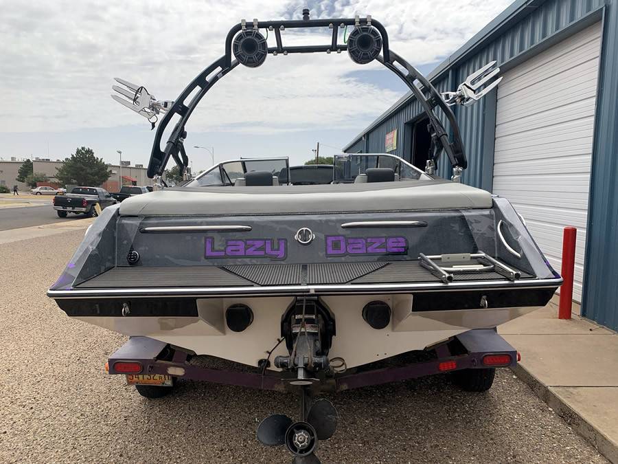 1993 Renken Classic 210 with a FreeRide Wakeboard Tower, photo 3 of 8
