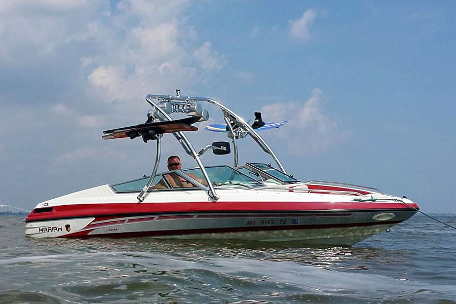 1994 Mariah 202 Shabah with an Ascent 2.0 Wakeboard Tower, photo 1 of 6
