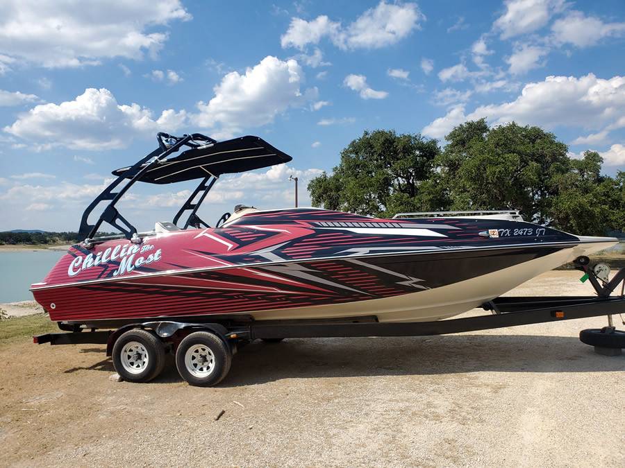 2000 Playcraft DSV 250 Deckboat with a FreeRide Wakeboard Tower, photo 1 of 5
