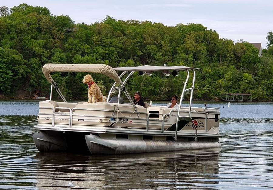 2000 SUN TRACKER Party Barge with a F250 Pontoon Tower wakeboard tower, photo 1 of 4