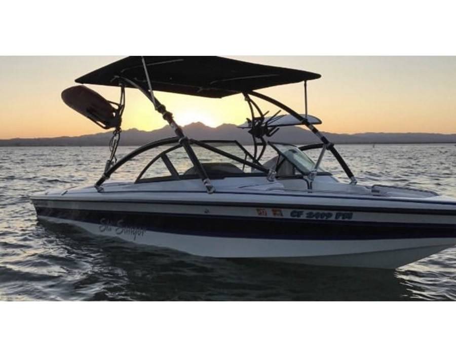 2001 Sanger V210 Ski with an Assault Wakeboard Tower