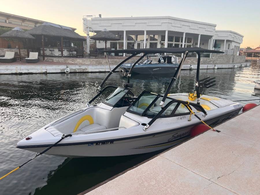 2002 Sanger v210 with an Airborne 2.0 Wakeboard Tower, photo 1 of 3
