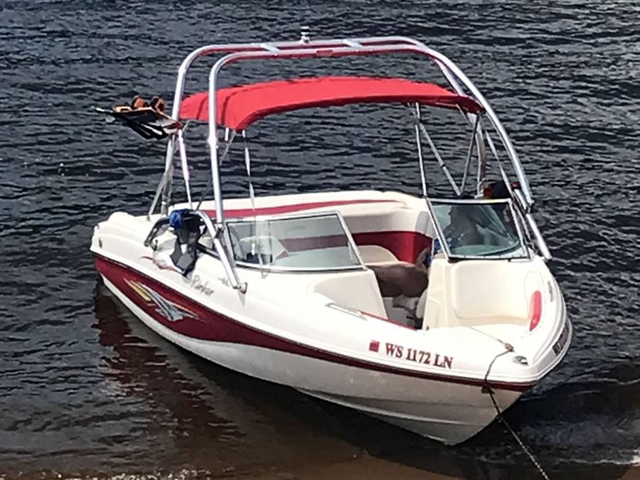 2004 Rinker 212 with an Airborne 2.0 Wakeboard Tower, photo 1 of 4