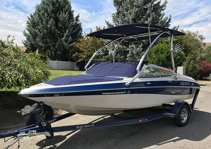 2005 Bluewater Image with an Airborne 2.0 Wakeboard Tower, photo 1 of 2