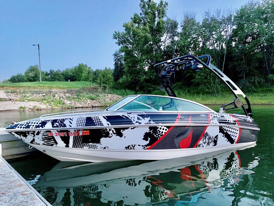 2005 Chaparral 186SSI with a FreeRide Wakeboard Tower, photo 1 of 4