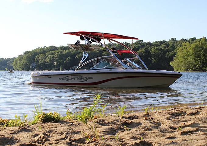 2005 Nautique 206 Limited with an Assault Wakeboard Tower, photo 1 of 4