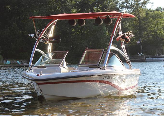 2005 Nautique 206 Limited with an Assault Wakeboard Tower, photo 3 of 4