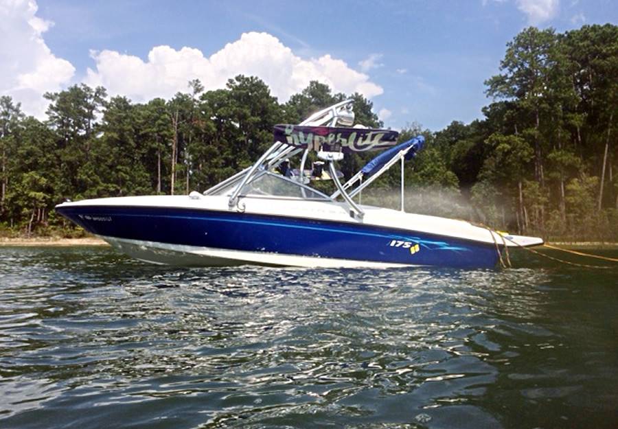 2006 Bayliner 175 with an Ascent 2.0 Wakeboard Tower, photo 2 of 6