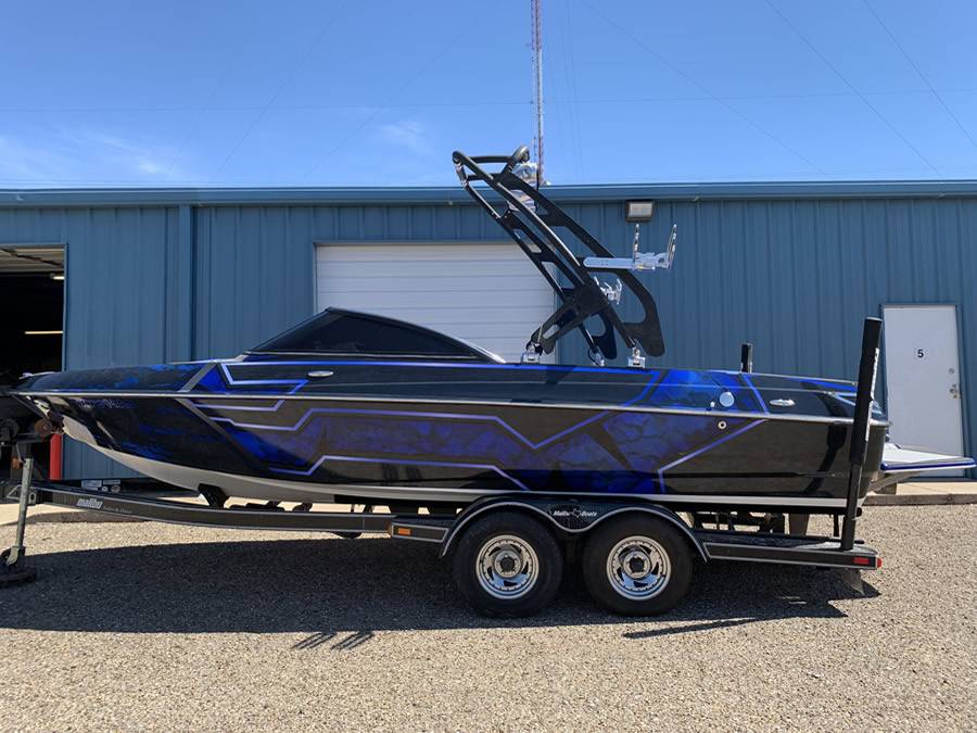 2007 Malibu Wakesetter 21VLX with a FreeRide Wakeboard Tower, photo 1 of 7