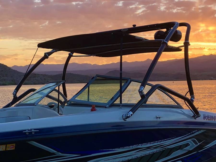 2007 Reinell 207S with an Airborne 2.0 Wakeboard Tower, photo 2 of 5