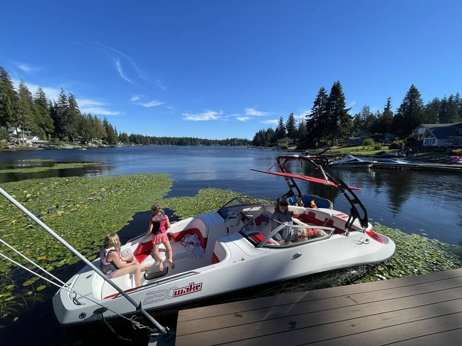 2007 Sea Doo Challenger 230 Wake with a FreeRide Wakeboard Tower, photo 2 of 5