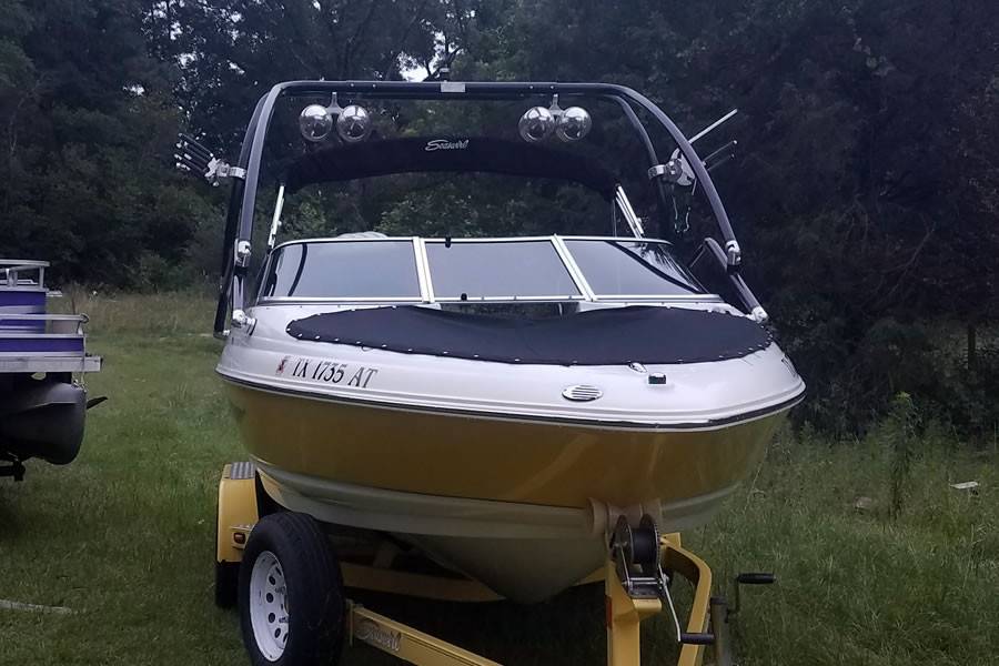 2007 Sea Swirl 210 with an Airborne 2.0 Wakeboard Tower, photo 3 of 6