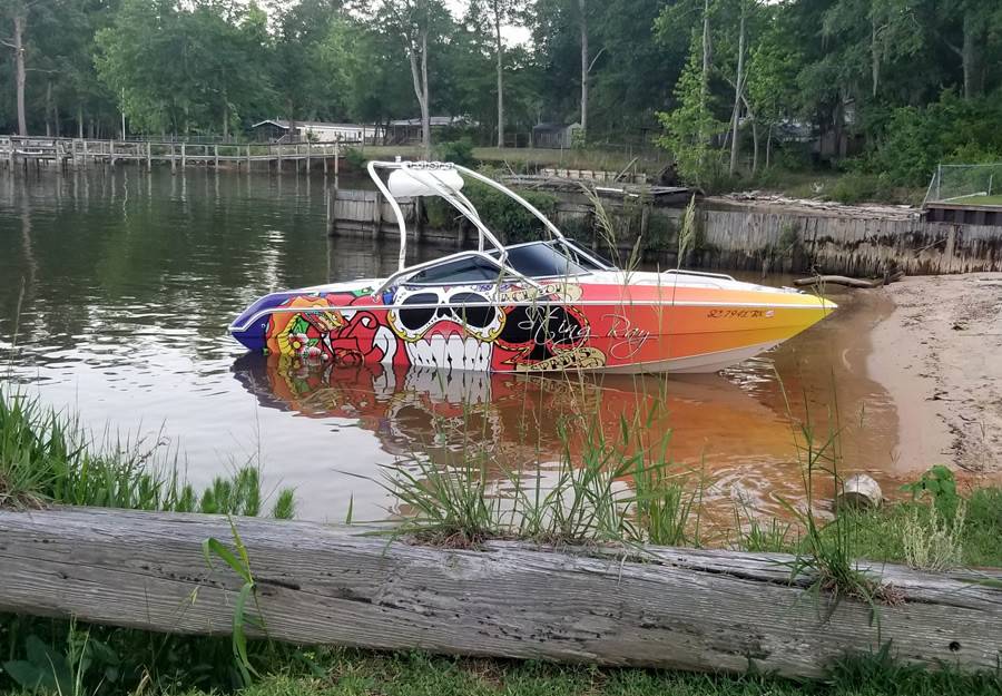 2007 Stingray LX220 with an Airborne 2.0 Wakeboard Tower, photo 2 of 5