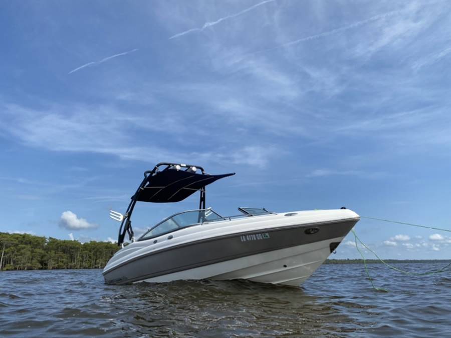 2008 Chaparral 210ssi with a FreeRide Wakeboard Tower, photo 2 of 2