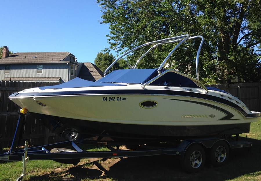 2010 Chaparral 224 Sunesta with an Airborne 2.0 Wakeboard Tower, photo 1 of 3