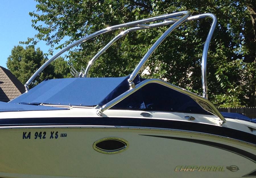 2010 Chaparral 224 Sunesta with an Airborne 2.0 Wakeboard Tower, photo 3 of 3