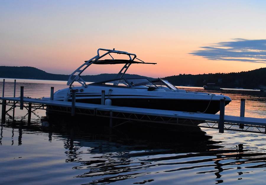 2012 Larson 258 with a FreeRide Wakeboard Tower, photo 1 of 6