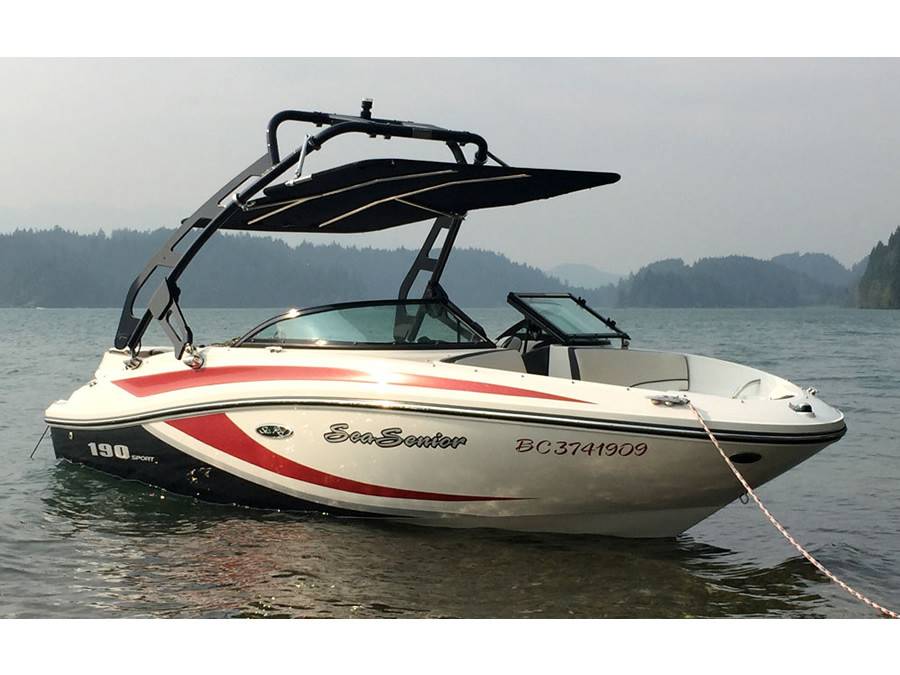 2013 Sea Ray 190 Sport with a FreeRide Wakeboard Tower, photo 1 of 3