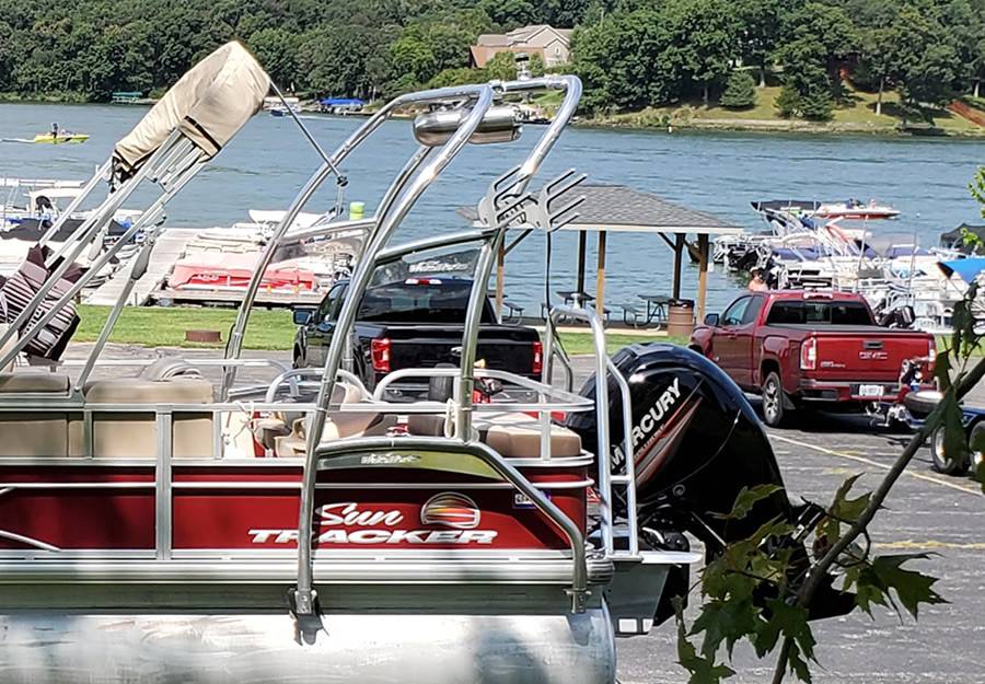 2018 SUN TRACKER with a F250 Pontoon Tower wakeboard tower, photo 2 of 6